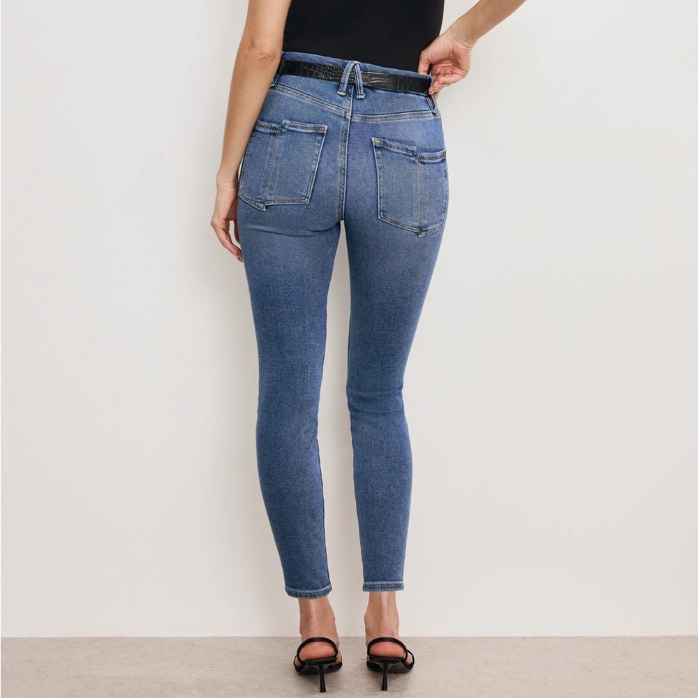 Good American Good Waist Crop